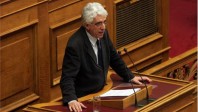 Βόμβα μολότοφ στο Γραφείο του Υπ. Δικαιοσύνης Νίκου Παρασκευόπουλου