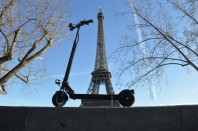 Θανατηφόρο δυστύχημα με ηλεκτρικό πατίνι στο Παρίσι