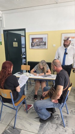 Έπεσε το ταβάνι στο ΕΠΑΛ Περάματος - Κλείνει τα σχολεία ο Δήμαρχος