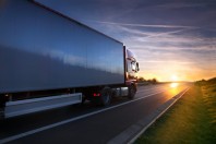 Απαγόρευση κυκλοφορίας φορτηγών στον ΑΘΕ λόγω Δεκαπενταύγουστου