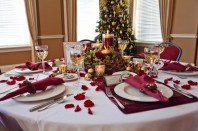 ΑΚΡΙΒΟΤΕΡΟ το Χριστουγεννιάτικο τραπέζι φέτος - Οι ΤΙΜΕΣ