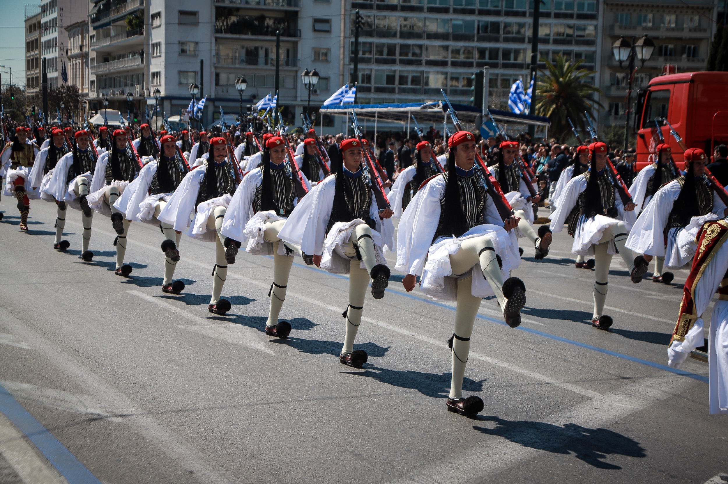 Παρέλαση 25ης Μαρτίου 2021: 200 χρόνια από την Επανάσταση - “Υψηλοί” οι προσκεκλημένοι | Epoli.gr | ΑΥΤΟΔΙΟΙΚΗΣΗ ΠΟΛΙΤΙΚΗ ΕΙΔΗΣΕΙΣ